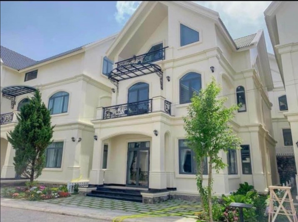 NÓNG !!! CHÍNH CHỦ CẦN CHO THUÊ 2 VILLA TẠI MĂNG LIN - LÂM ĐỒNG