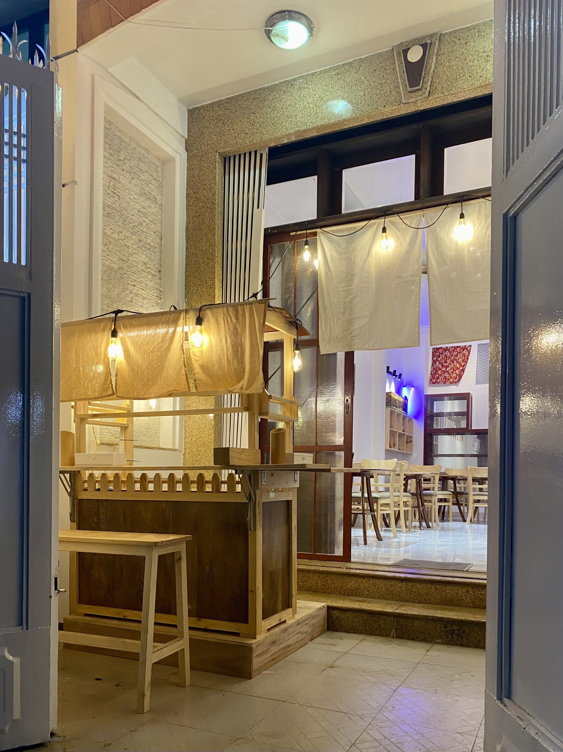 * DO CHUYỂN ĐỔI MÔ HÌNH KINH DOANH CẦN SANG LẠI QUÁN ĐƯỜNG D5 - QUẬN BÌNH THẠNH - TP HỒ CHÍ MINH *