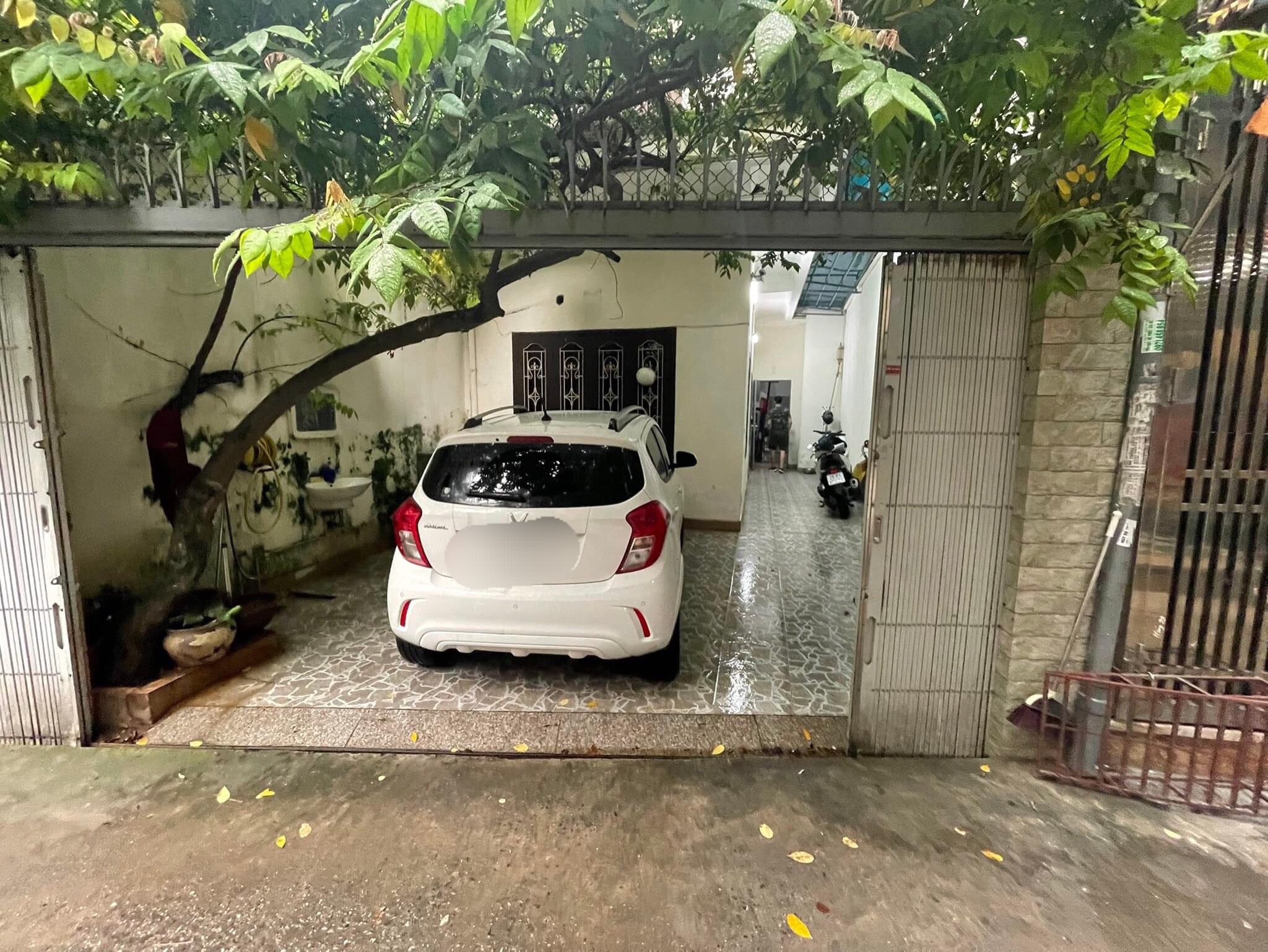 ĐẦU TƯ Ô TÔ VÀO LẠC LONG QUÂN - TÂY HỒ: DIỆN TÍCH 104M CHỈ 12,5 TỶ, MT 5,7M, NGÕ THÔNG