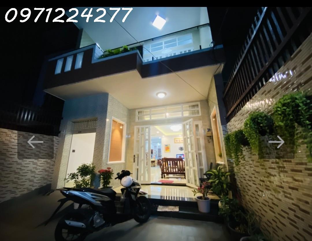 BÁN GẤP NHÀ ĐƯỜNG SỐ 4 TRƯỜNG THỌ - DT 160M2 ( 7.2 X 23 ) 2 TẦNG BTCT - 3PN - XE HƠI ĐỖ CỬA