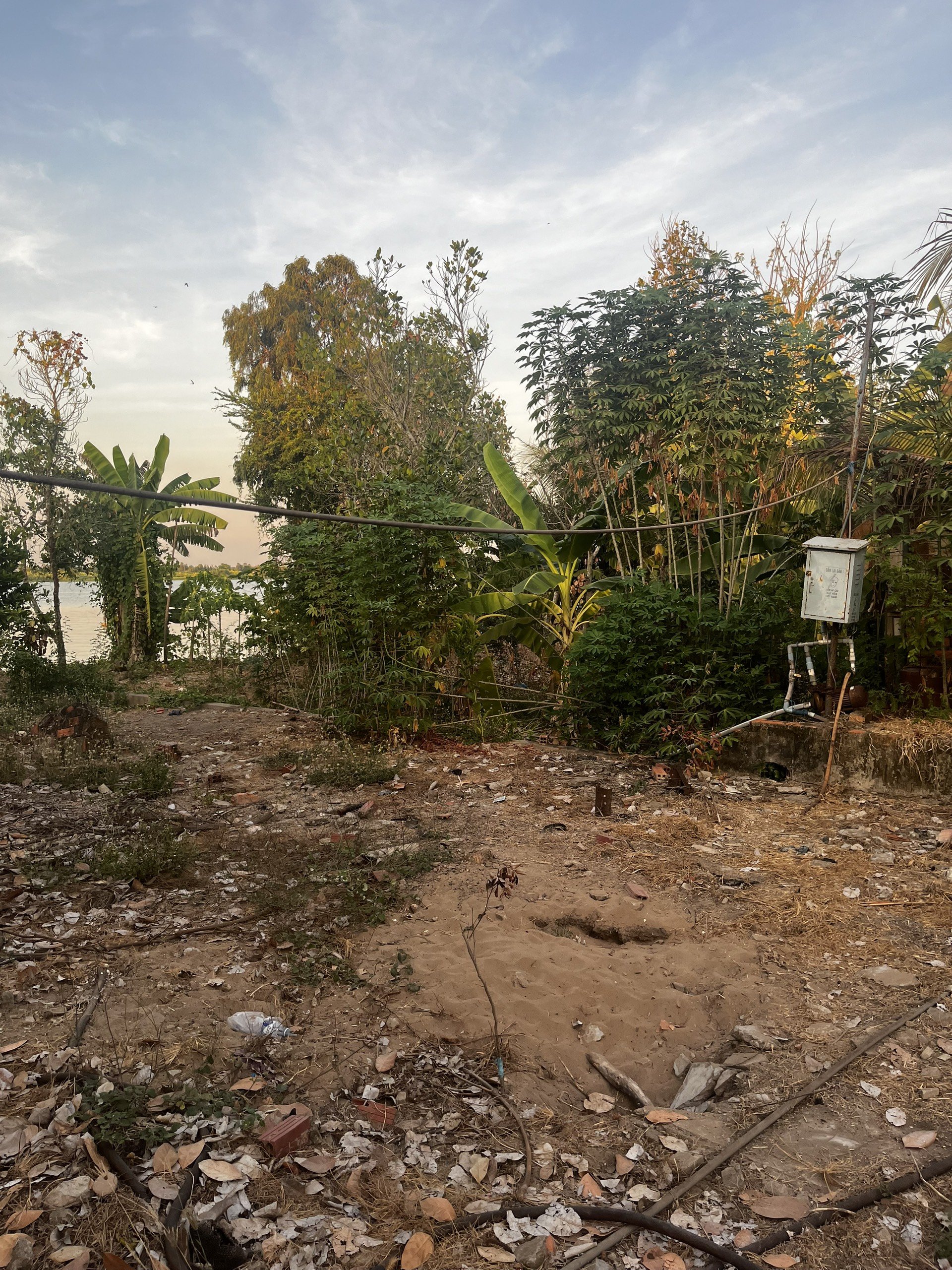 Bán Đất Nền Chính Chủ 2 Mặt Tiền Giáp Dt942 Và Tl942, Cuối Đất Giáp Sông Tiền