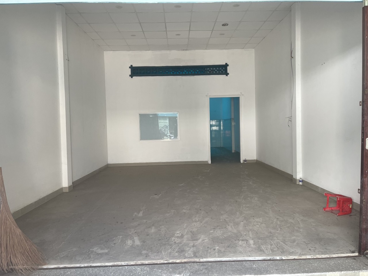 Bán nhà MTKD ngay Tân Hương quận Tân Phú 5.3 x 17 nhỉnh 6 tỷ TL