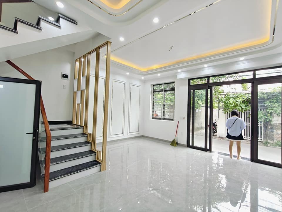 Bán nhà xây mới mặt ngõ tuyến 2 Trung Lực, diện tích 43m 4 tầng GIÁ 4.2 tỉ ô.tô đỗ cửa