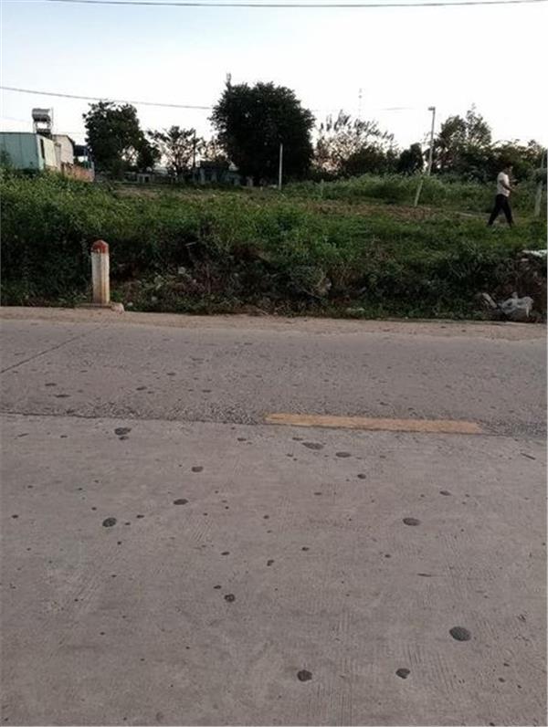 HOT HOT !! CHÍNH CHỦ - CẦN BÁN LÔ ĐẤT 2 MẶT TIỀN TẠI xã Ia Chim, TP Kon Tum (Tỉnh lộ 671) KON TUM