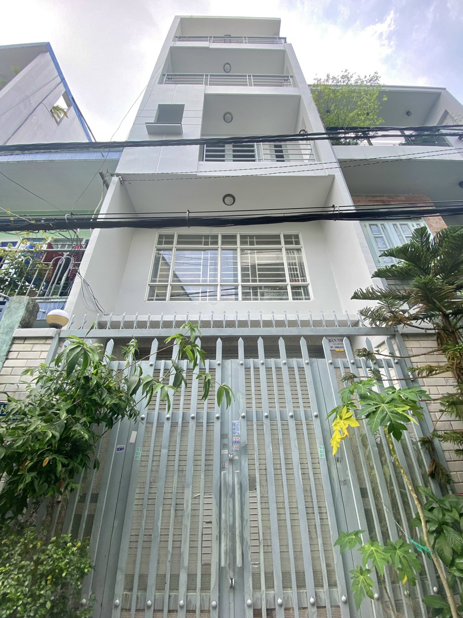 **CHÍNH CHỦ BÁN NHÀ HẺM ĐƯỜNG VƯỜN LÀI – QUẬN TÂN PHÚ – TP. HCM**