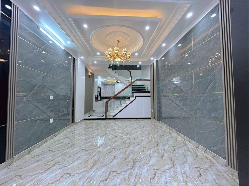 Bán nhà xây mới Tái định cư Sao Sáng, diện tichs 60m 4 tầng GIÁ 7.8 tỉ vị trí trục chính