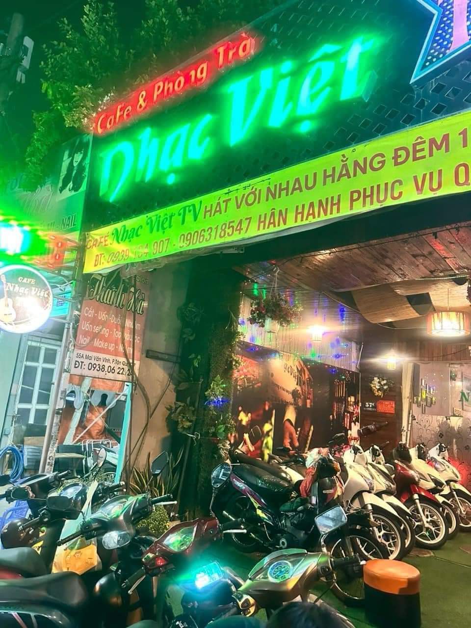 Sang quán Cà phê hát với nhau – Cà Phê Nhạc Việt TV đường Mai Văn Vĩnh Quận 7. Tel : 0939134907 – 0906318547 ( Chính