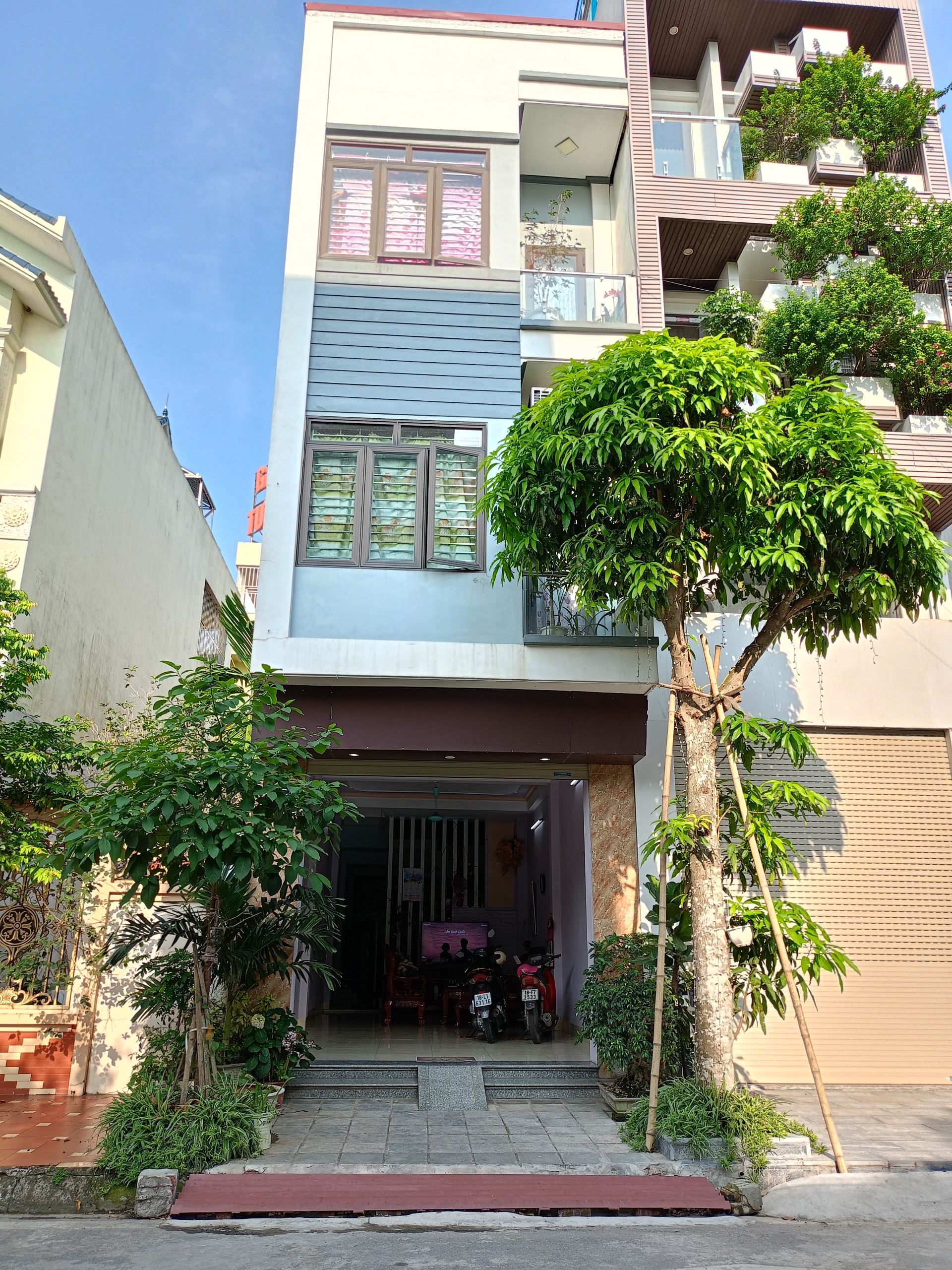 NHÀ MẶT PHỐ- VỊ TRÍ TỐT- KHU NHÀ GIÀU- Ở THÌ THÍCH- ĐẦU TƯ KHỎI PHẢI BÀN- 80M2- 4,8 TỶ (Có thương lượng).