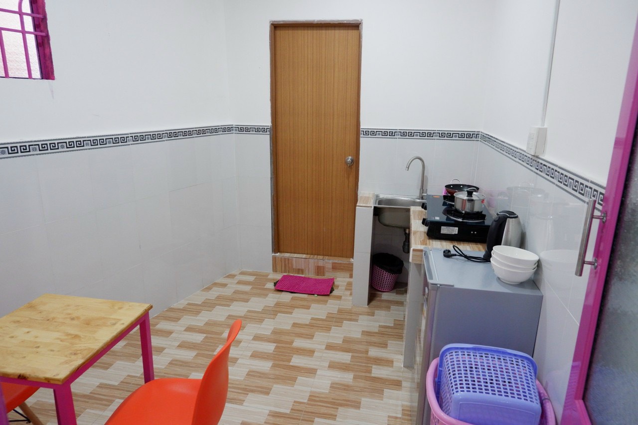 5. Cho thuê phòng 2,5 triệu FULL NỘI THẤT đường TRẦN PHÚ