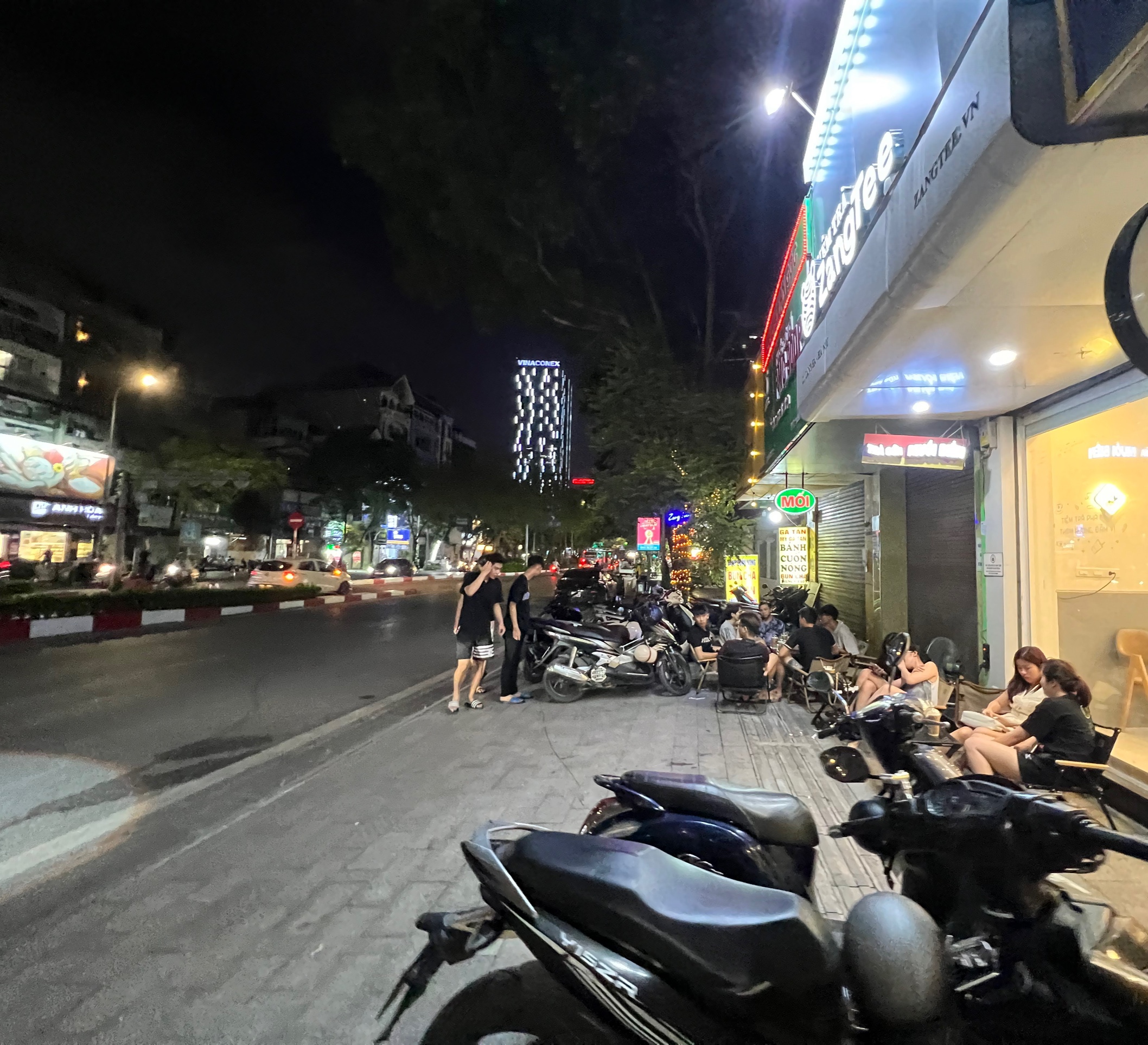 Bán mặt phố Láng hạ đống đa 80m2- gác xép-KD đỉnh-12 tỷ