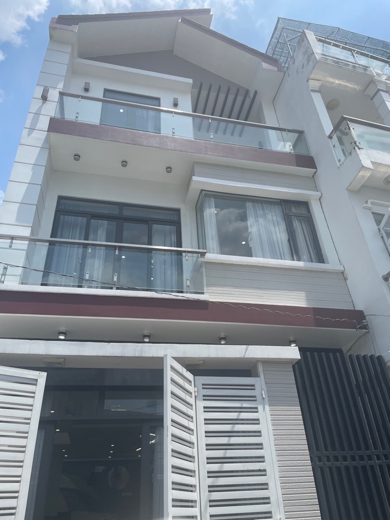 NHÀ MỚI 3 TẦNG NGANG 6M BỀ THẾ - HXH 6M TRÃI NHỰA 90 DƯƠNG CÁT LỢI, NHÀ BÈ CÁCH Q7 CHỈ 3 PHÚT