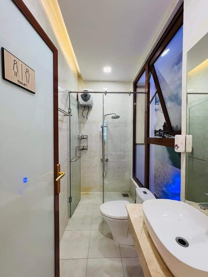 CHO THUÊ NHÀ 3 TẦNG MẶT TIỀN TIỂU_LA - HOÀ CƯỜNG BẮC-HẢI CHÂU-ĐÀ NẴNG