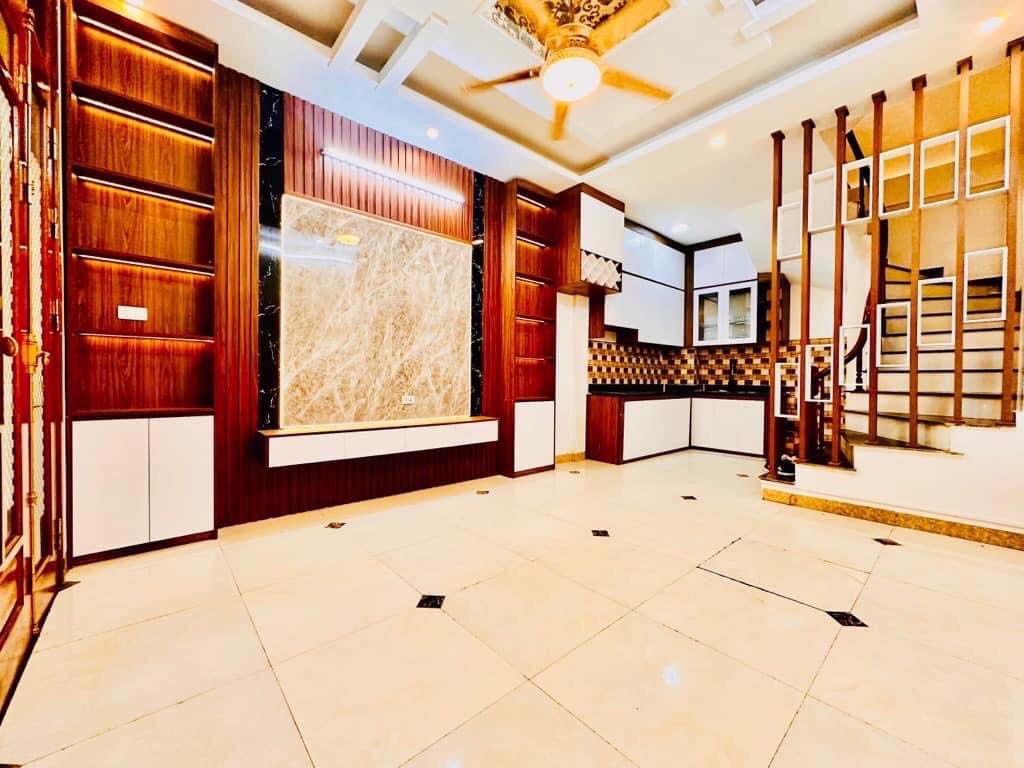 CHÍNH CHỦ BÁN NHÀ NGÕ 313 LĨNH NAM - HOÀNG MAI - HÀ NỘI