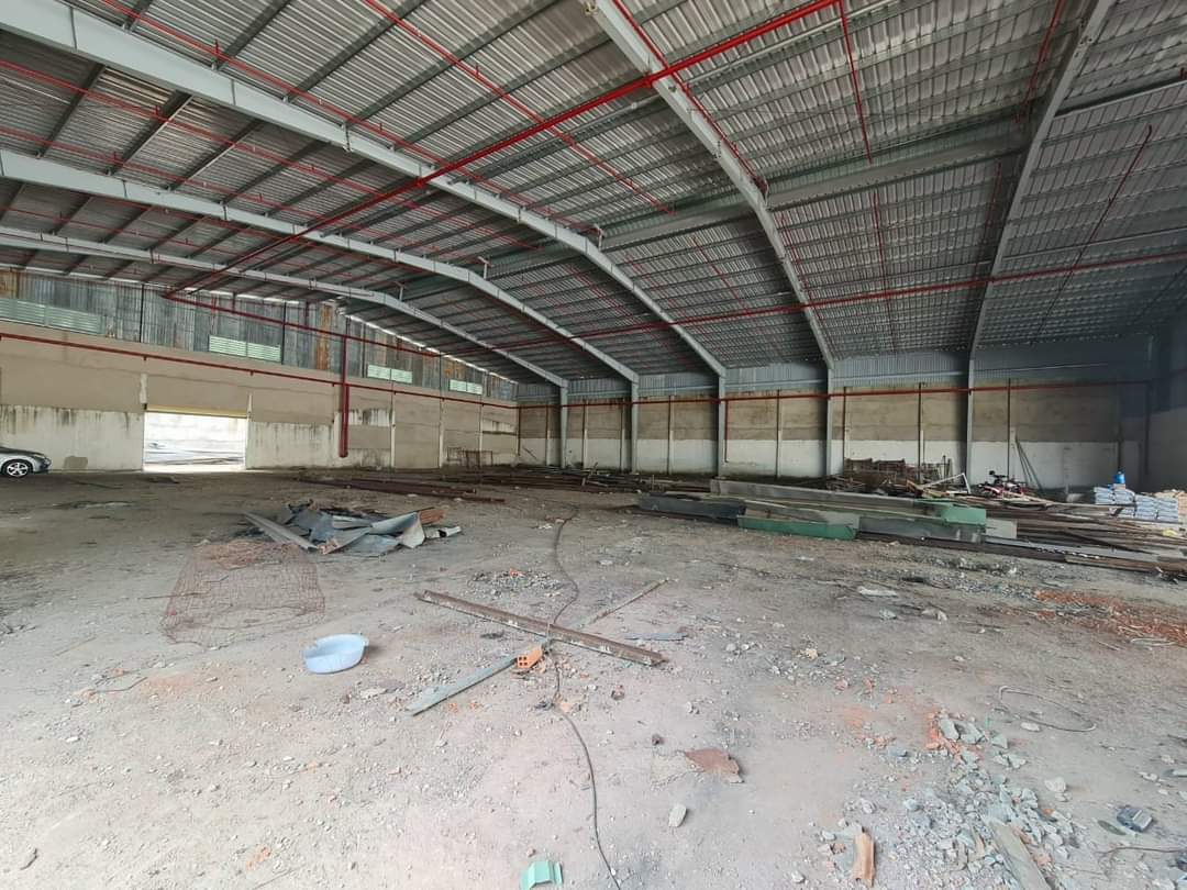 Cho Thuê Nhà Xưởng Ở Bến Cát, Bình Dương.Diện tích đất: 5000m².Giá thuê: 220 triệu/tháng