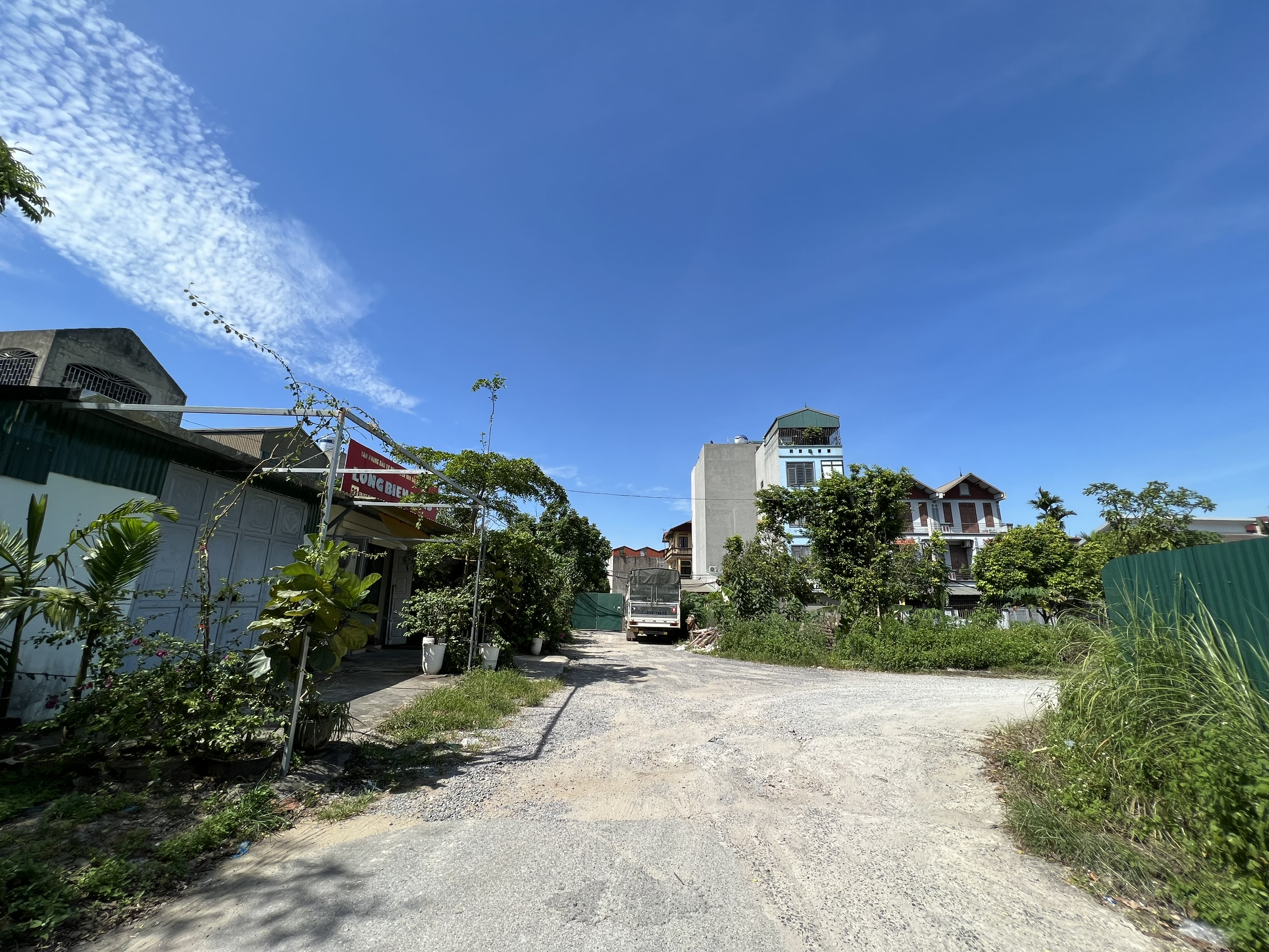 Chính chủ cho thuê Kho/Cửa Hàng tại đường Nguyễn Thời Trung, Phường Thạch Bàn, Long Biên, Hà Nội.