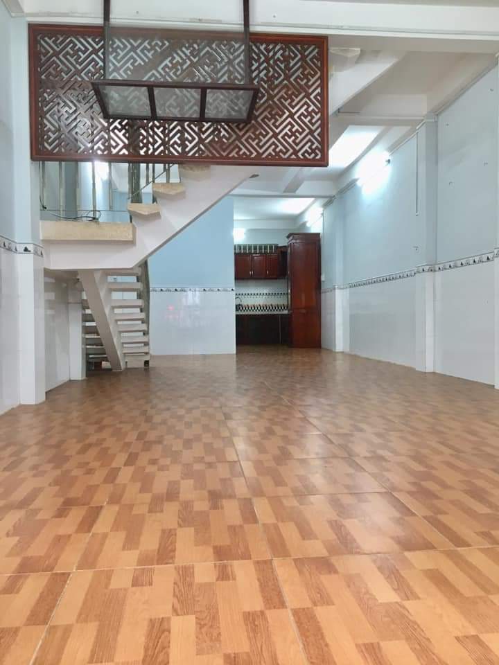 21. Chủ gửi:nhà 5 triệu 2 phòng ngủ thuận tiện cho kinh doanh nhỏ