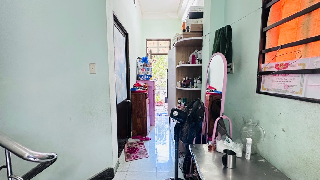 Rẻ hơn 3,5 tỷ, bán nhanh nhà mặt tiền Nguyễn Hữu Thọ, 64m2, 3 tầng, chỉ 9,9 tỷ