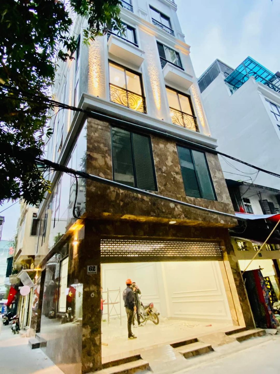 HÓT ! NHÀ ĐẸP 7T THANG MÁY OTO KD PHỐ VIP CÁT LINH ĐỐNG ĐA 2X TỶ 70M