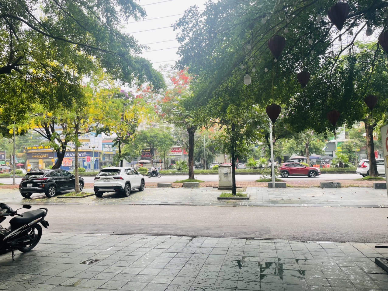 Chính chủ cho thuê Shop house tại chợ hoa Vạn Phúc, Phường Vạn Phúc, Hà Đông, Hà Nội.