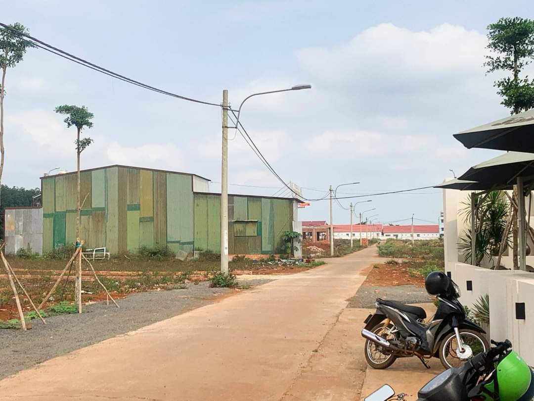 Chính chu bán cặp lô ngay chợ Phú Lộc - Krông Năng