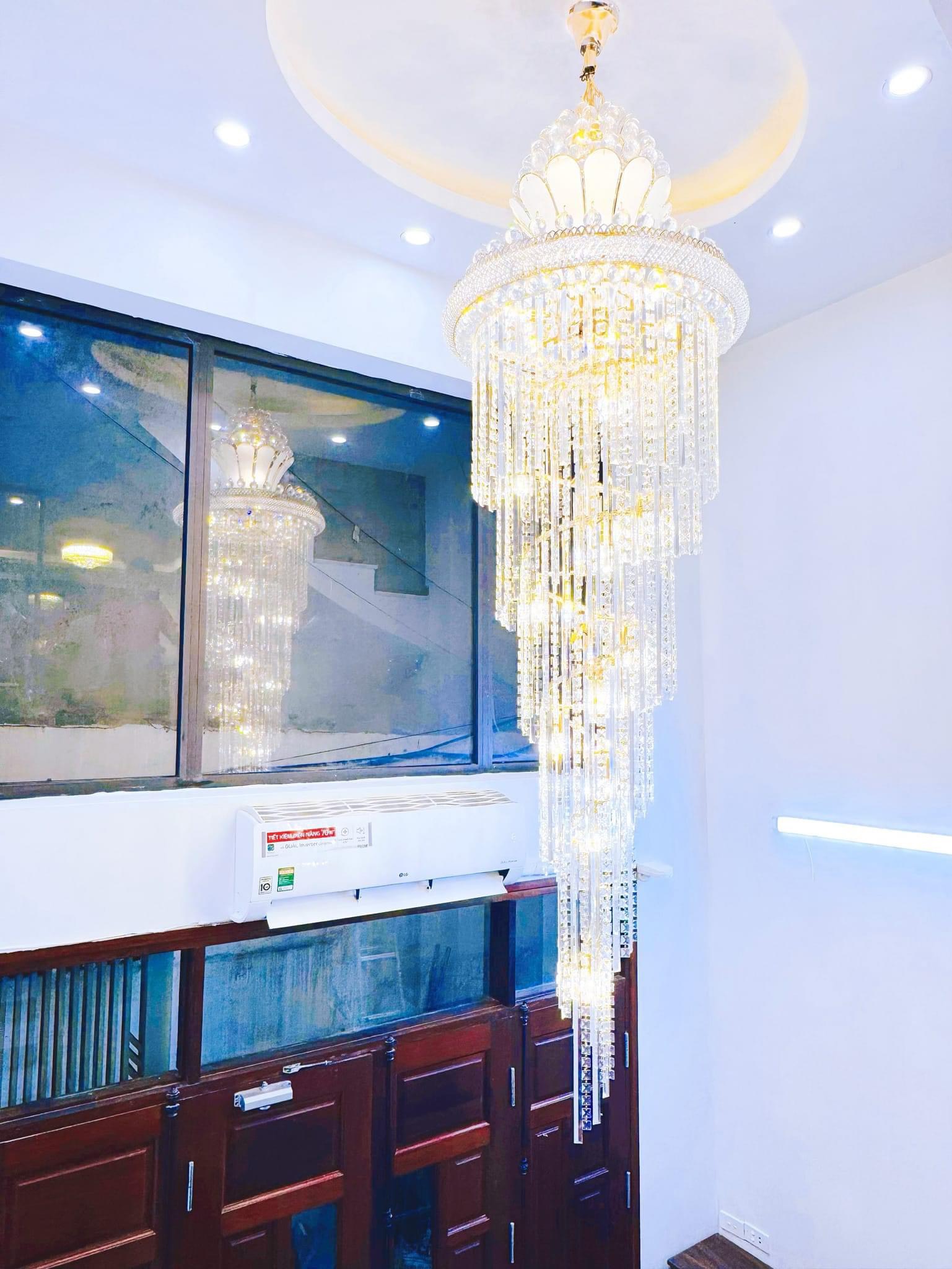 KHƯƠNG HẠ 37m2x5TẦNG NHÀ MẶT NGÕ,Ô TÔ ĐỖ CỔNG, TẶNG FULL NỘI THẤT. GIÁ 6 TỶ 6. LH 0888512868