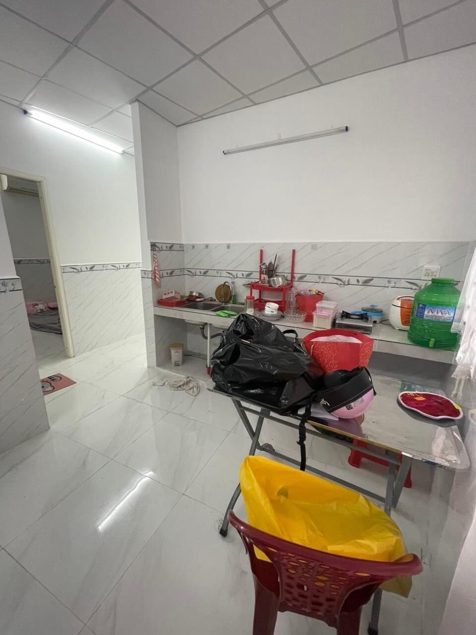 867 Nhà Chỉ : 3,5 ( Cọc 1tháng) Cho thuê nhà hẻm đường Tầm Vu đoạn gần chợ, Ninh Kiều