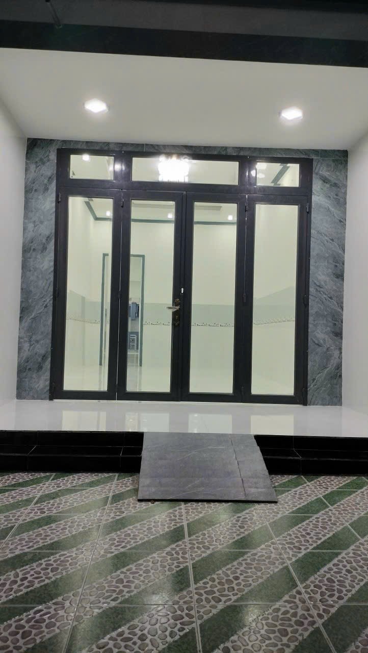 848 Nhà Chỉ : 6 triệu ( Cọc 1tháng) Cho thuê nhà Mới đẹp . Hẻm đường Nguyễn Việt Dũng gần chợ An Thới, bình Thuỷ