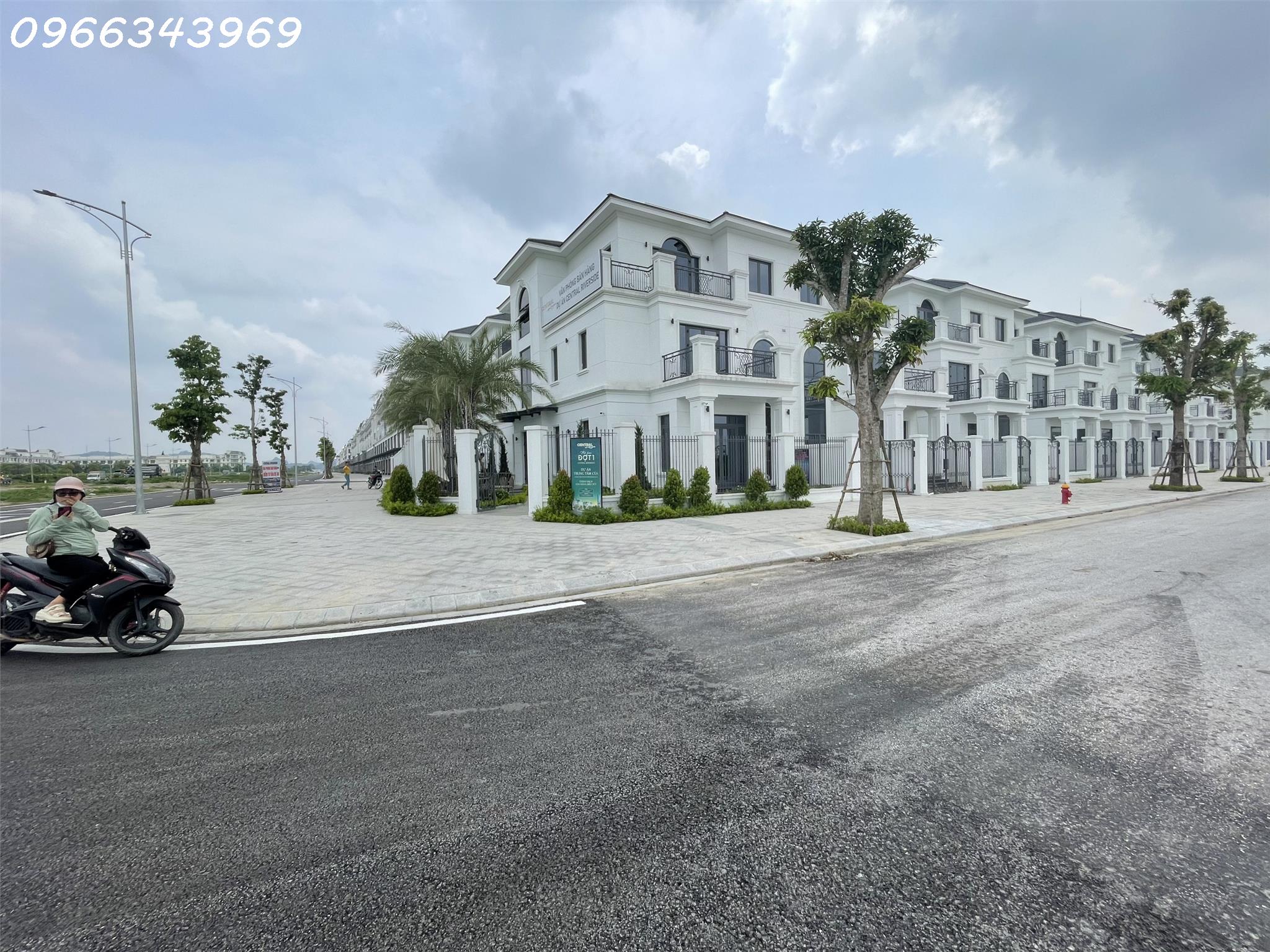 BIỆT THỰ PHIÊN BẢN GIỚI HẠN, NAM SÔNG MÃ. CK 30% +4%. LÃI 0% ÂN HẠN GỐC 18 THÁNG.. CĐT: 0966343969