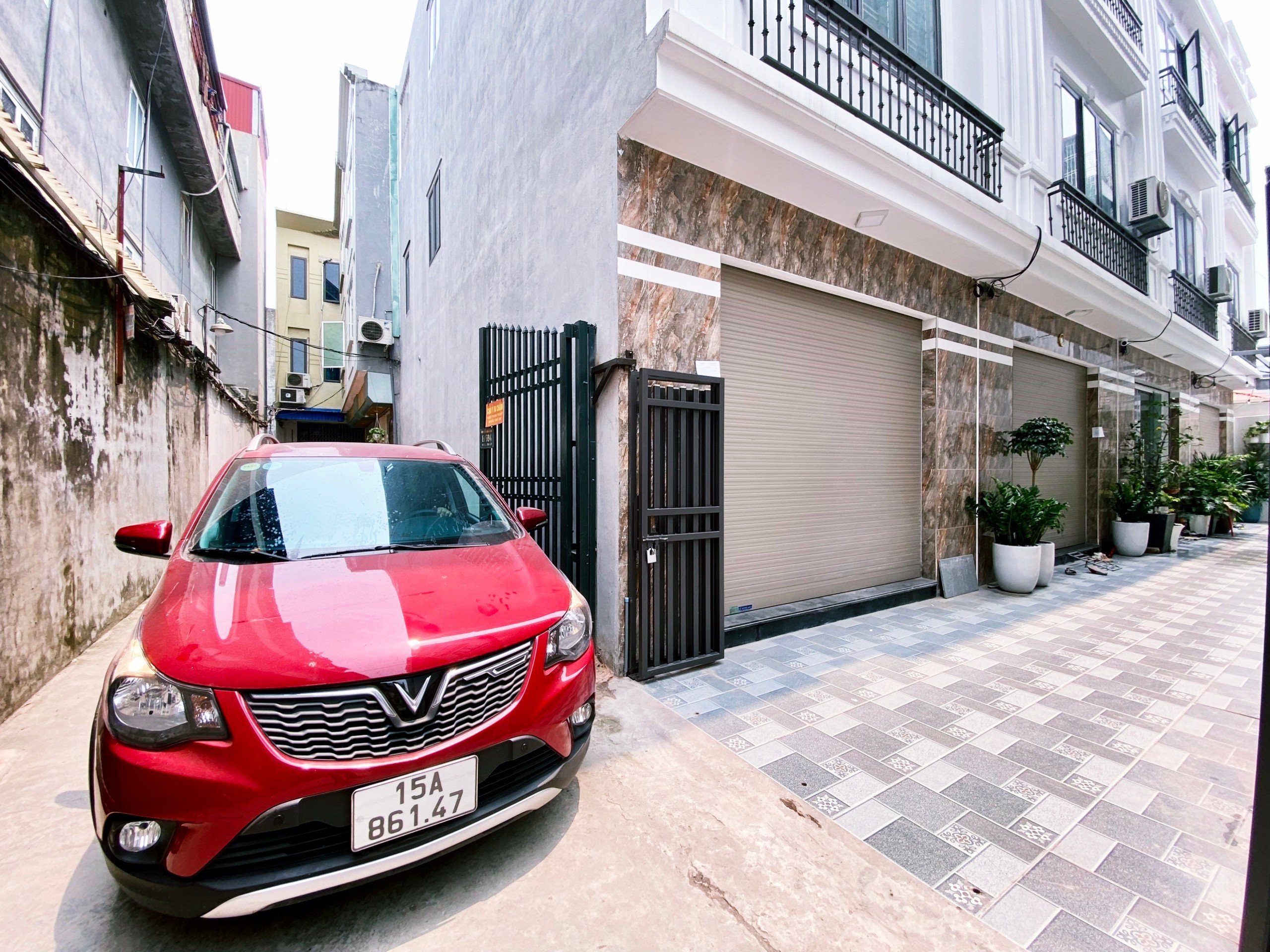 Bán nhà xây mới Thiên Lôi, diện tích 47m 3 tầng GIÁ 2.95 tỉ lô góc cực đẹp, gần AEON