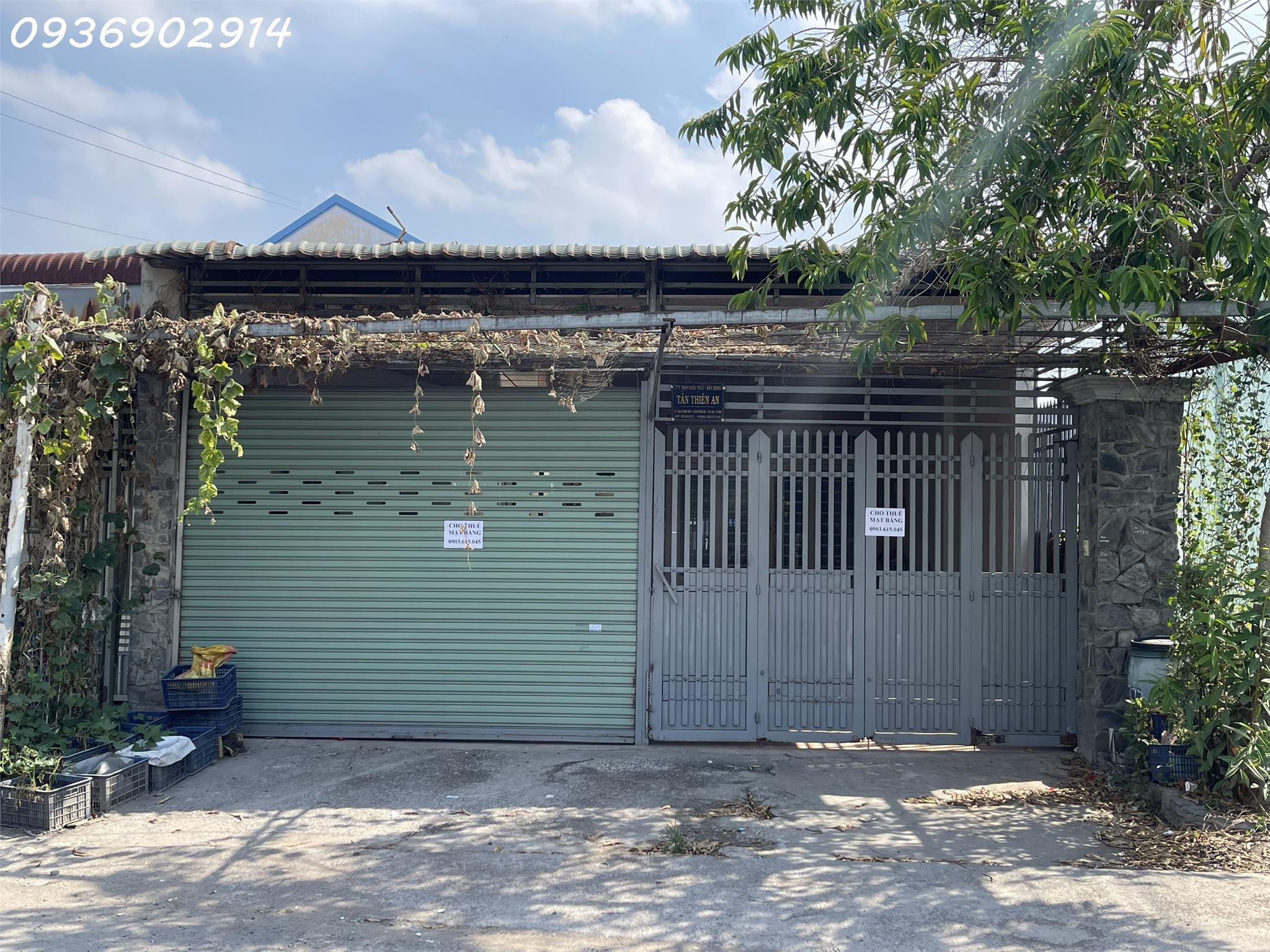 CHO THUÊ NHÀ MẶT TIỀN CÓ MẶT BẰNG RỘNG ĐỂ KINH DOANH