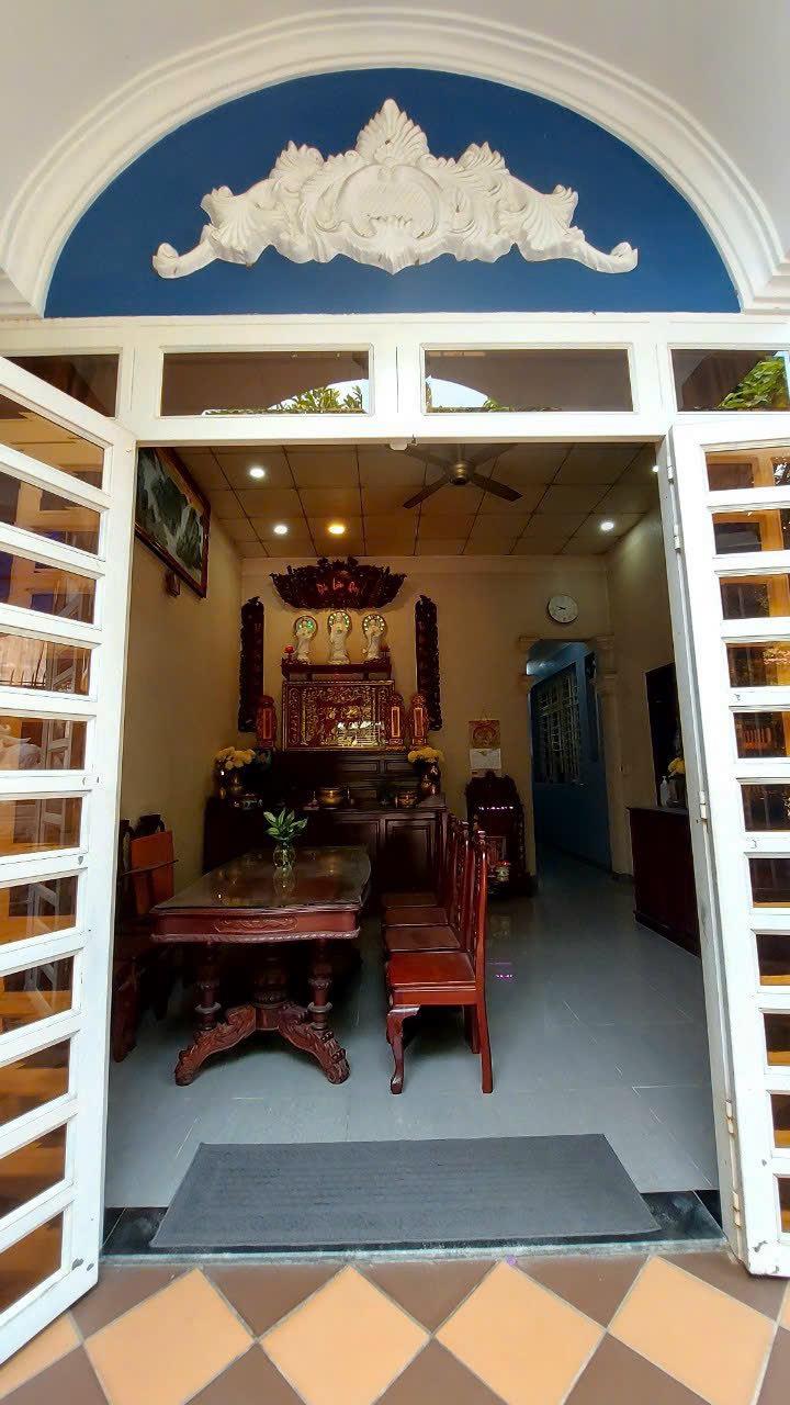 CHÍNH CHỦ Cần Bán Nhanh CĂN NHÀ MẶT TIỀN Đường Cây Da, Phường Tân Bình, Dĩ An, Bình Dương