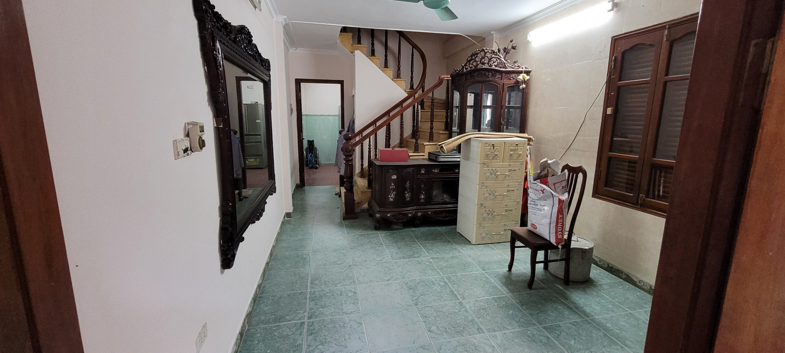 Cho thuê nhà đẹp tại số 25b, Ngõ 94 Âu Cơ, P.Tứ Liên, Q.Tây Hồ, Hà Nội