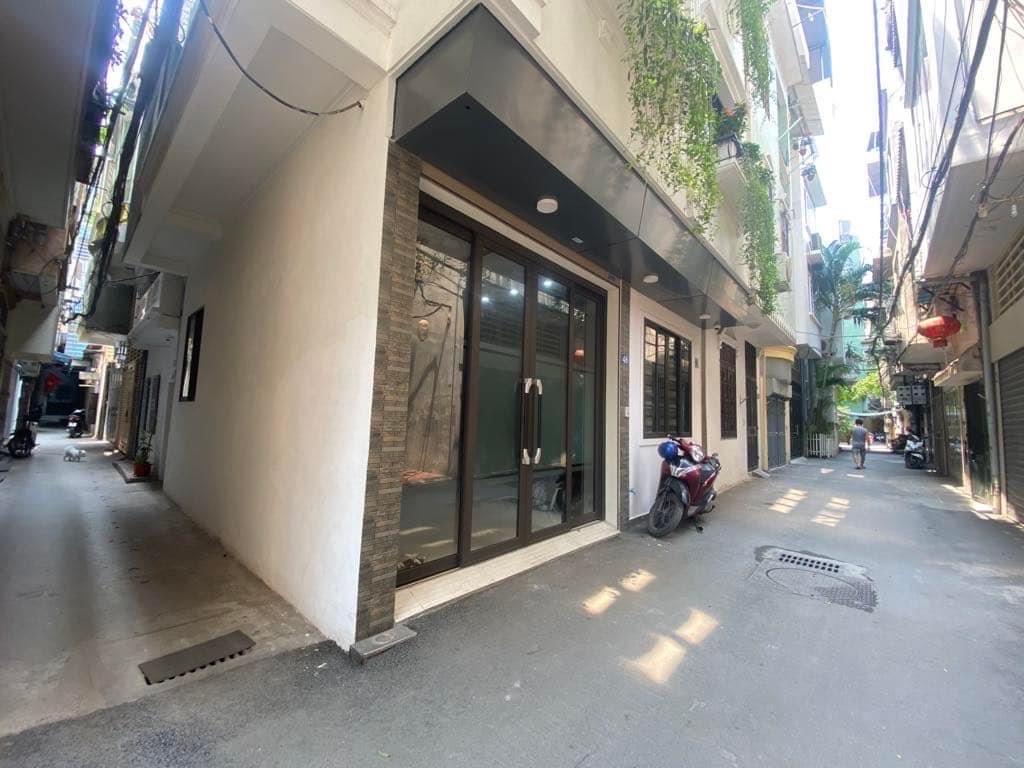 CC bán nhà mặt ngõ ô tô Phan Đình Giót Thanh Xuân lô góc ĐT 75 m2 x 5 tầng MT 4,5 m giá 15,5 tỷ LH 0915229868