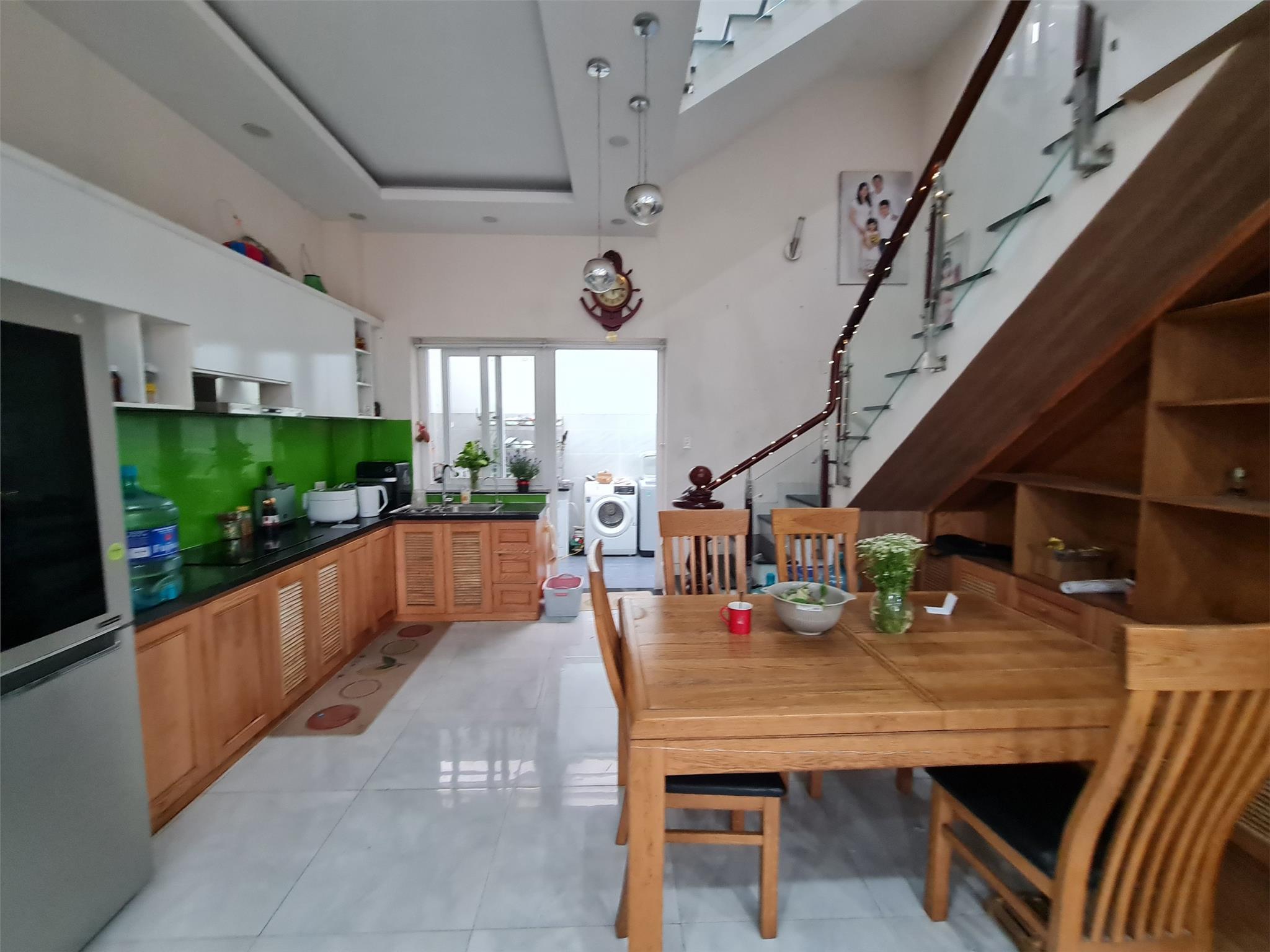 CHO THUÊ NHÀ NGUYÊN CĂN KHU KHANG ĐIỀN, QUẬN 9, 3 PHÒNG NGỦ, FULL NỘI THÁT