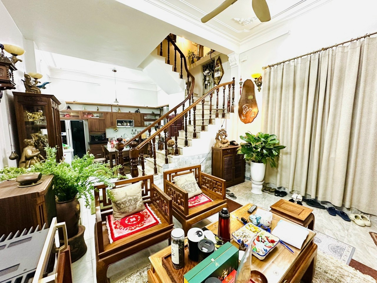 HOÀNG VĂN THÁI 65m2x7T MT 5M OTO ĐỖ CỬA, LÔ GÓC GIÁ 18 TỶ. LH 0888512868