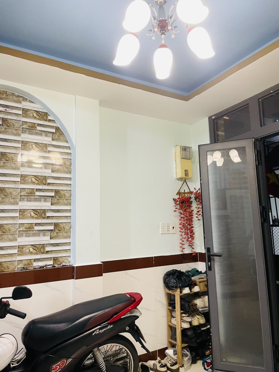 BÁN NHÀ GẤP - HXH – TĂNG NHƠN PHÚ A – DTS 72M2 – NGANG 6M – GIÁ CHỈ 2.8TY