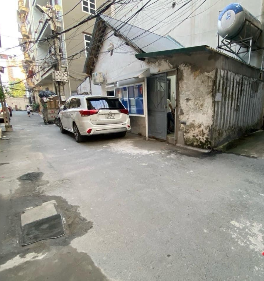 ÌA 100TR/M NHÀ C4 Ô TÔ ĐỖ PHỐ LẠC LONG QUÂN, CG, 69M, MT 6,1M, CHIA LÔ Ô TÔ,CHÀO 6,99 TỶ