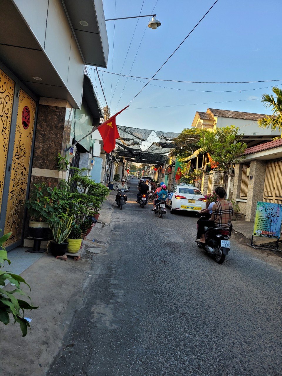 Bán đất có nhà cấp 4 gần trường tiểu học Nguyễn Đình Chiểu, khu phố 13 Hố Nai, Biên Hoà, Đồng Nai