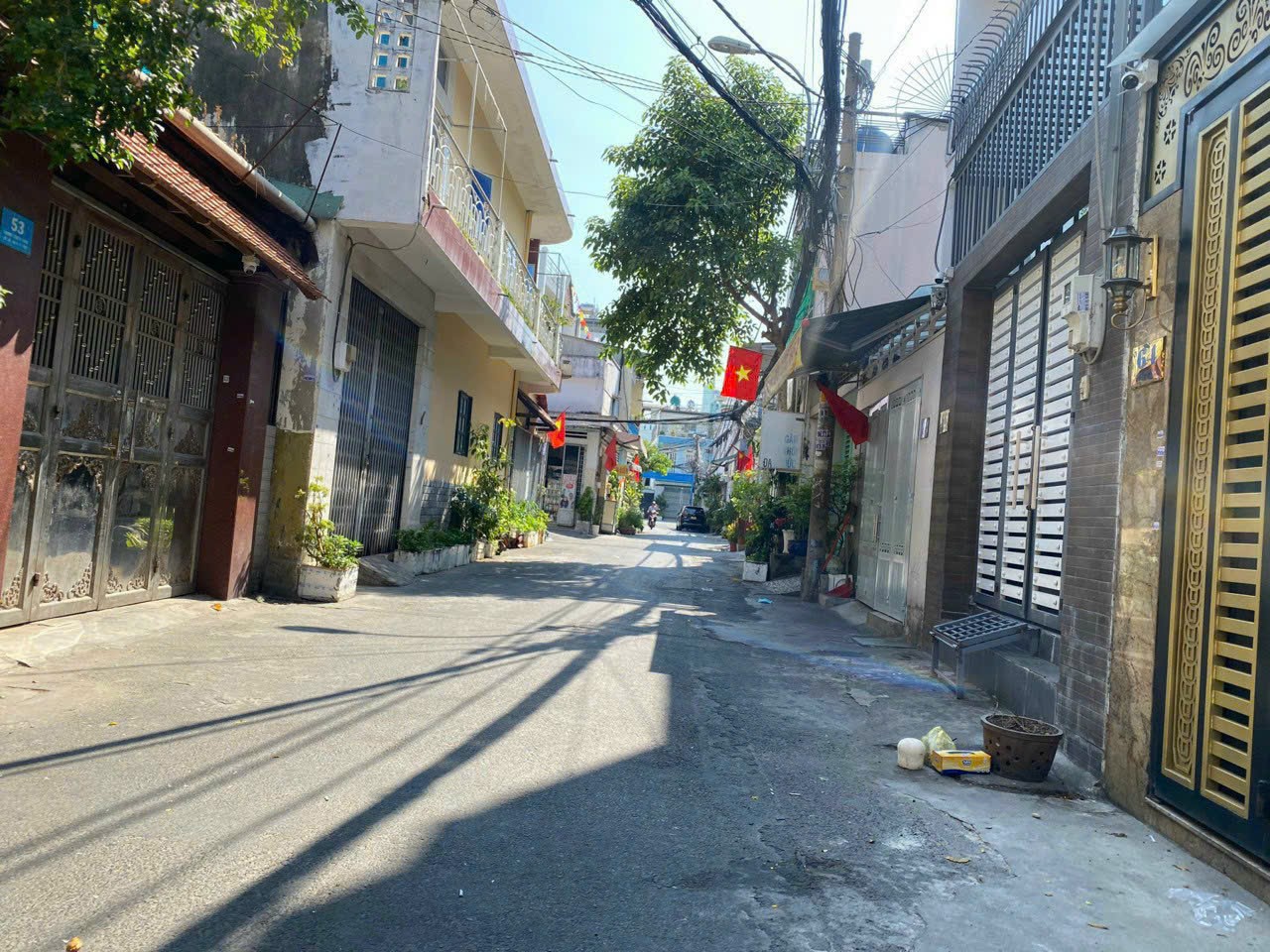 Bán nhà MTNB Dương Thiệu Tước, P.Tân Quý, Q.Tân Phú, 40m2, 2 tầng, nhỉnh 4 tỷ 3