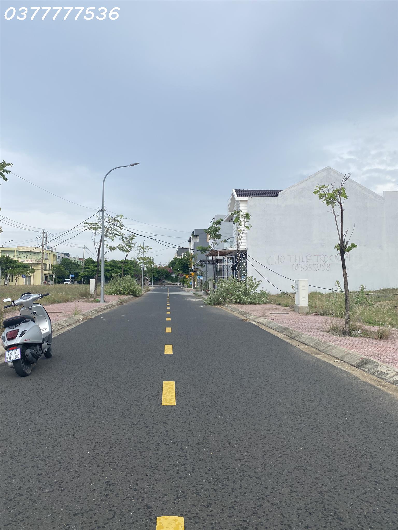 BÁN GẤP Mặt Tiền Lương Sỹ Bổ, P9, TP Tuy Hoà, Phú Yên, Đường nhựa 12m, Sổ đầy đủ, Cách Biển 800m