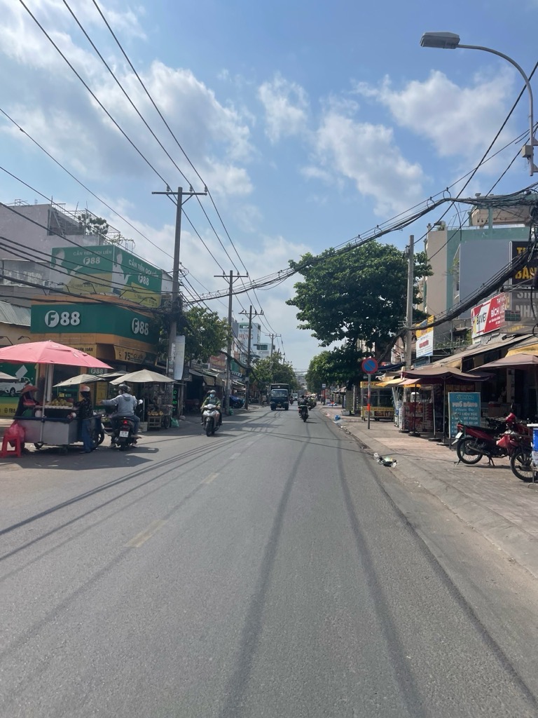 Bán Nhà Tân Hòa Đông, P.14, Quận 6.DT 30m2 x 2 tầng (3 x 10). Giá 2.9 tỷ TL.