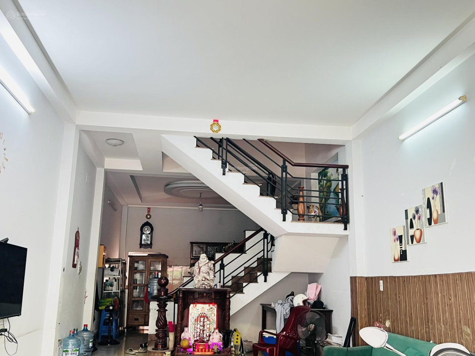 Nhỉnh 9 tỷ, DT105m2 1T 3L, 5PN, Đường Dân Chủ, Bình Thọ, Cách VINCOM 200M