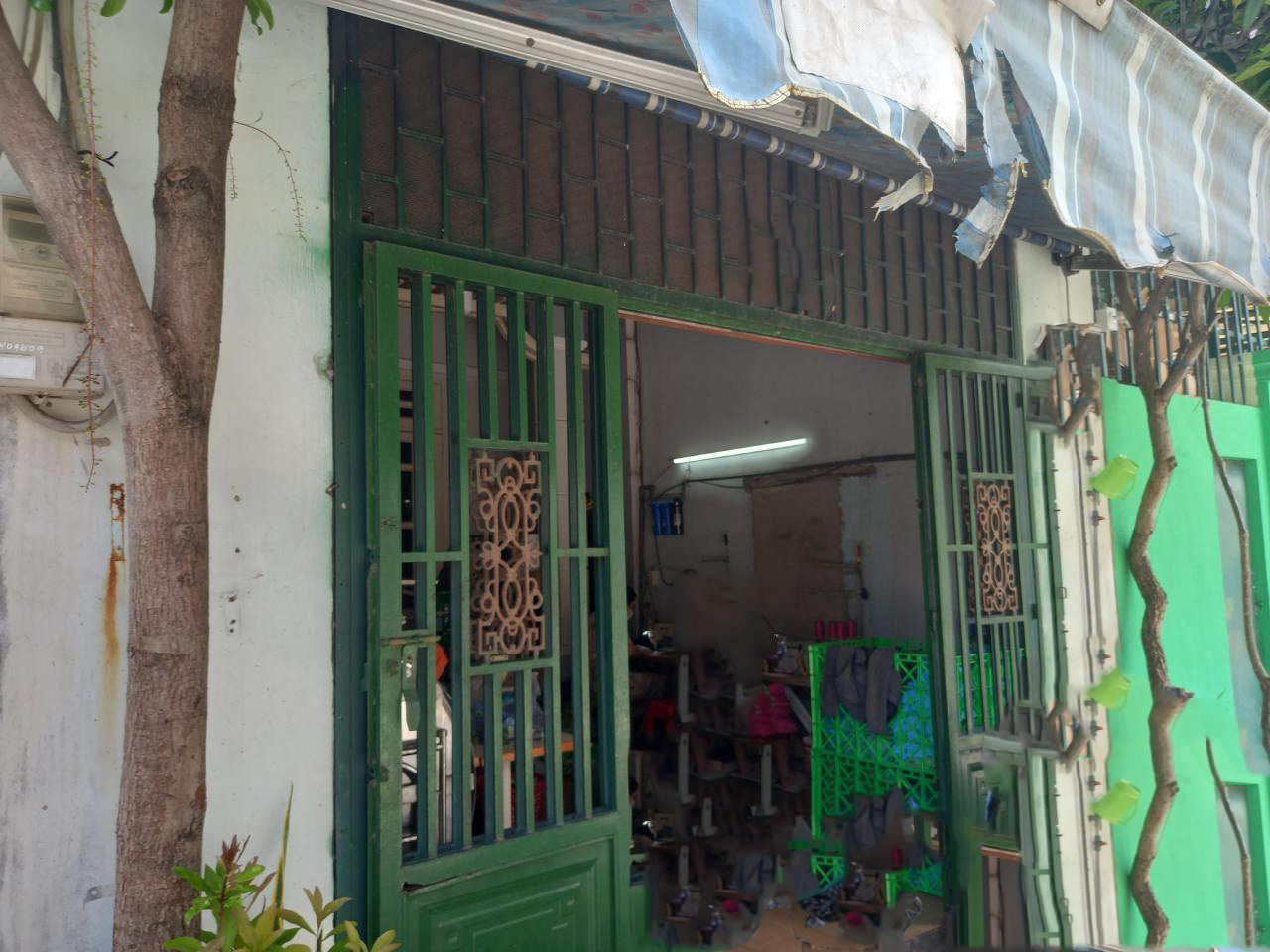 Bán nhà mặt tiền Tân Hiệp 14 HM, 130m2, 2 Phòng ngủ, N5m, Đ. 7m giá chỉ 3.x tỷ