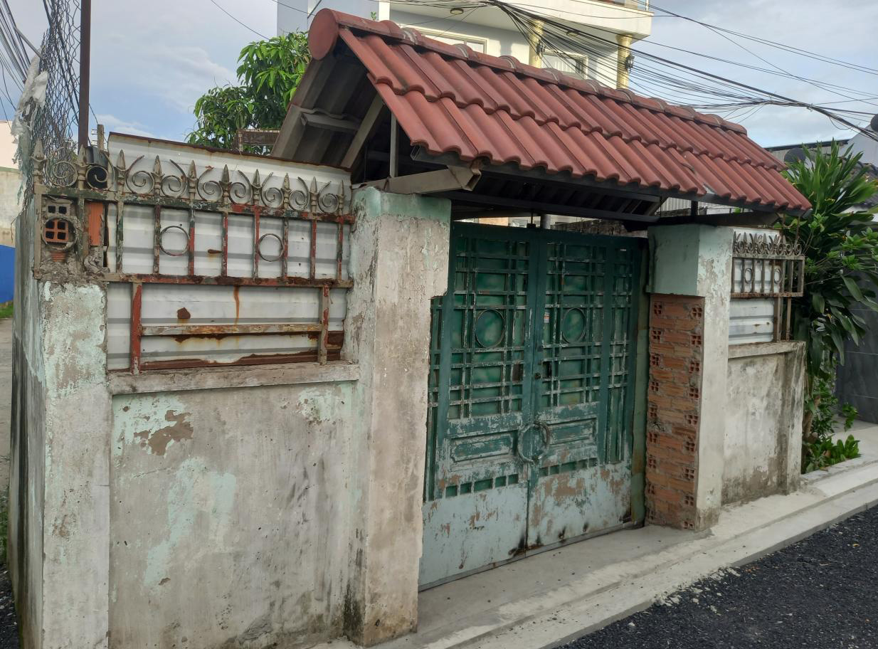 Bán nhà 2 mặt hẻm APĐ 9 Q12, 142m2, 2 Phòng ngủ, N5.5m, Đường 5m giá 7.x tỷ