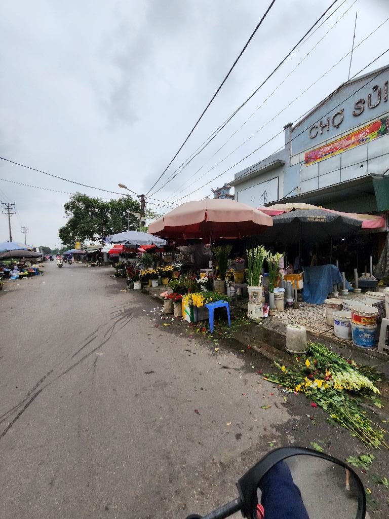Bán lô đất tại phố SỦI, GIA LÂM. 60m, chỉ 1,8 tỷ . Ngõ ba gác phi vèo vèo.