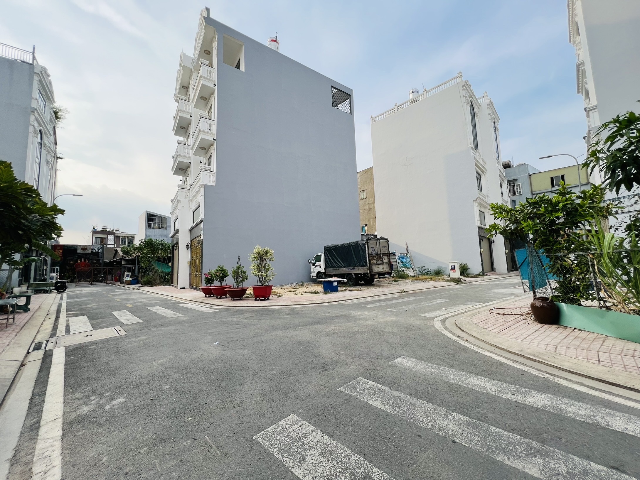 Bán Cặp Đất Lê Trọng Tấn Khu Đồng Bộ Gần Aeon Tân Phú 10x11.5m Giá Tốt 4.5 Tỷ LH: 0813123205