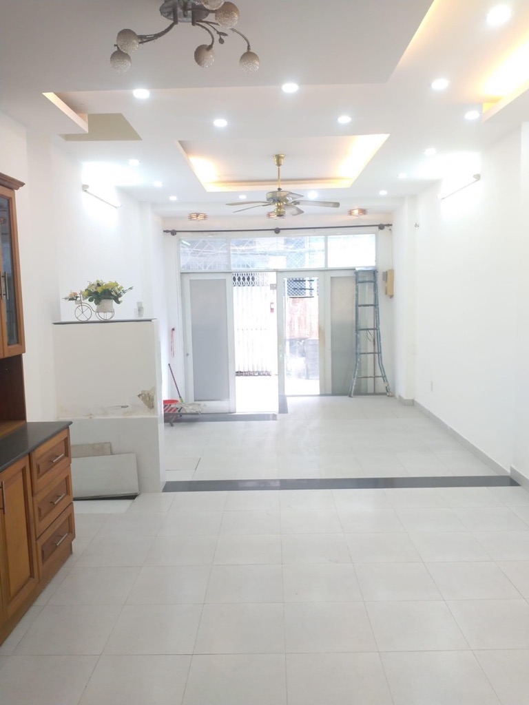 BÁN GẤP NHÀ 4 TẦNG NGUYỄN VĂN ĐẬU P5 BÌNH THẠNH, DT 4X12, CHỈ 7,5 TỶ TL