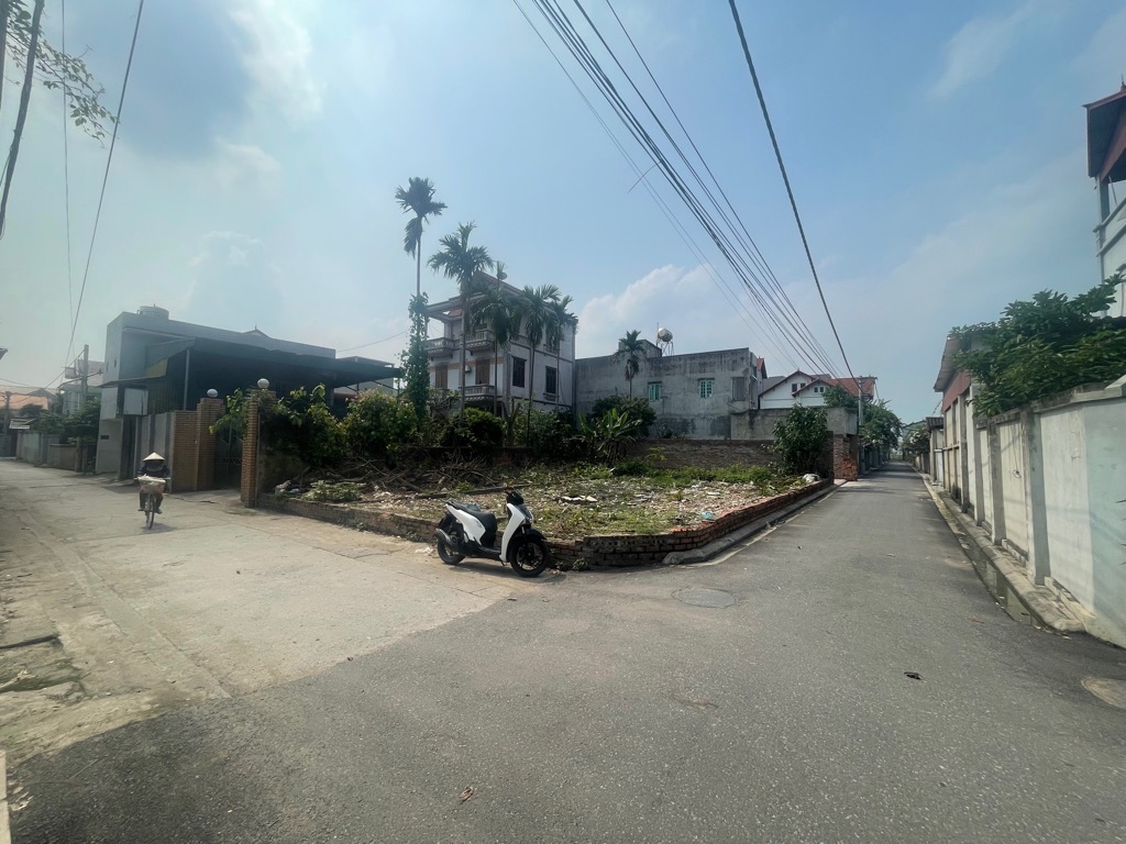 Bán đất Sơn Du, Nguyên Khê 60m, nở hậu, oto tránh đường nhựa thông, giá chỉ 3,x tỷ TL. LH: 0936123469