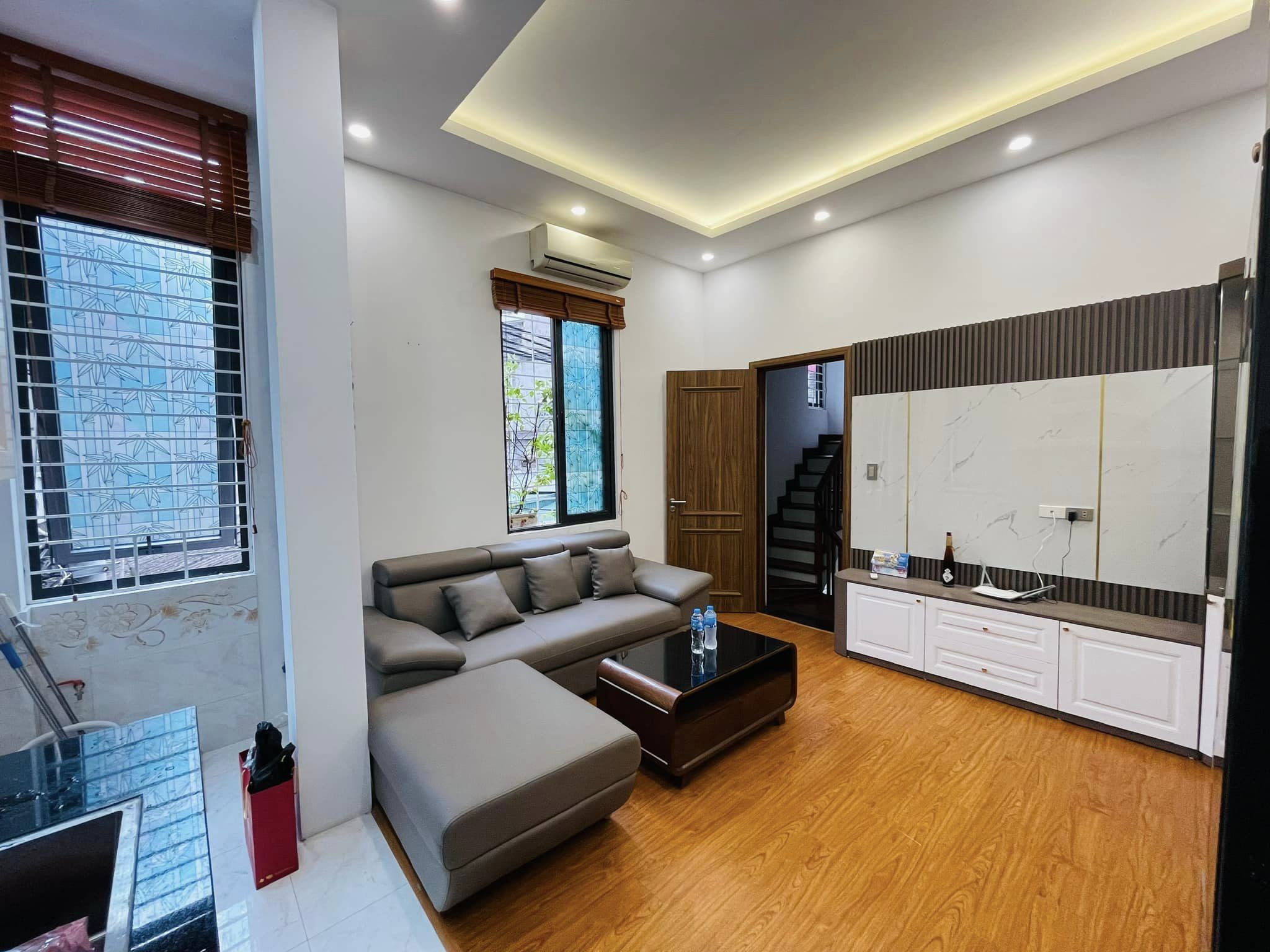 Bán nhà phố Minh Khai, Hoàng Mai 31m, 4 tầng. Giá: 7.95 tỷ