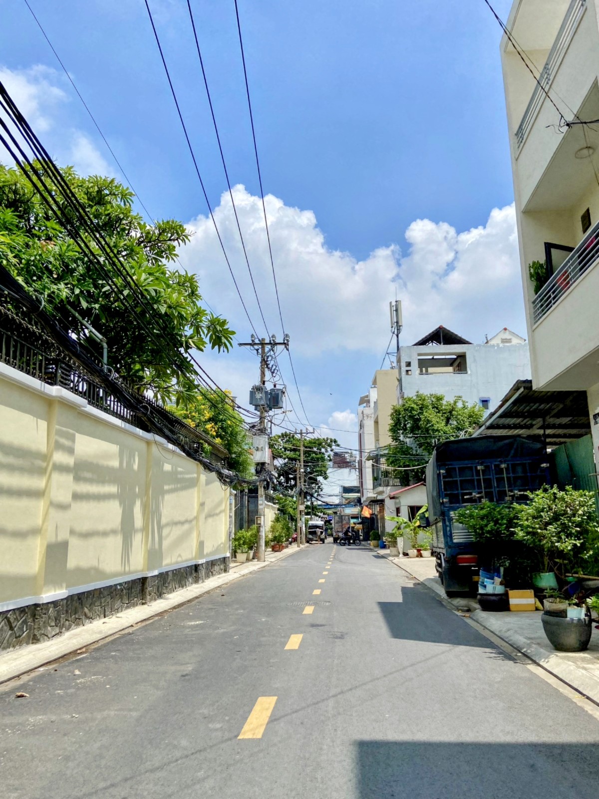 135m2 - NGANG KHỦNG 10M - BIỆT THỰ NGAY ĐẦM SEN - CHỈ HƠN 9 TỎI